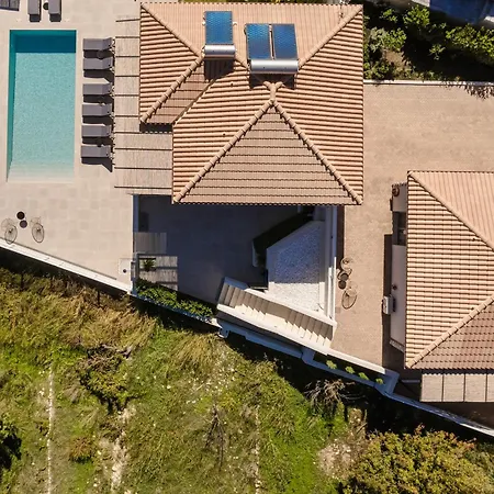Azolaki Apartment