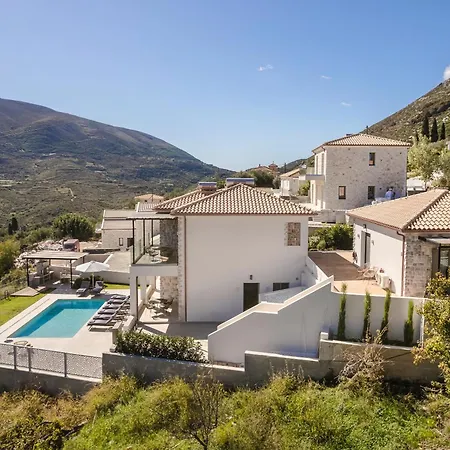 Апартаменты Azolaki *