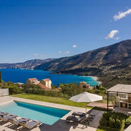 Апартаменты Azolaki Zola