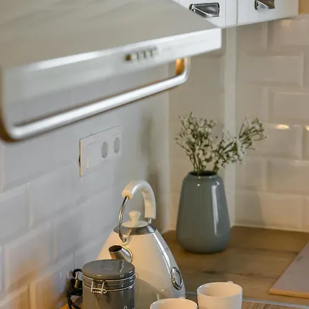 Апартаменты Azolaki *