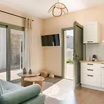 Appartamento Azolaki